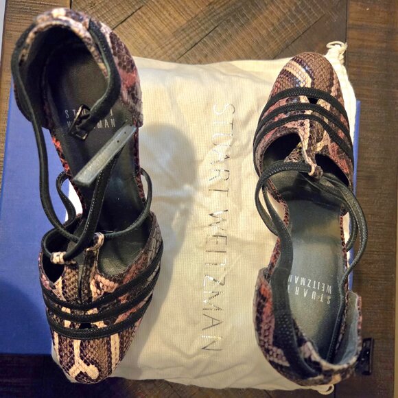 Stuart Weitzman snakeskin platform sandals - Picture 5 of 6